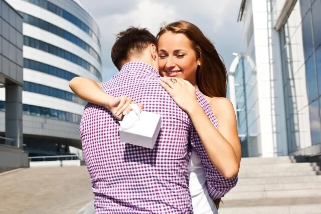 Comunicación no verbal en el amor y relaciones de pareja