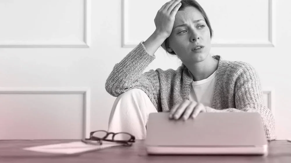 Análisis del estrés emocional en la adopción de útero