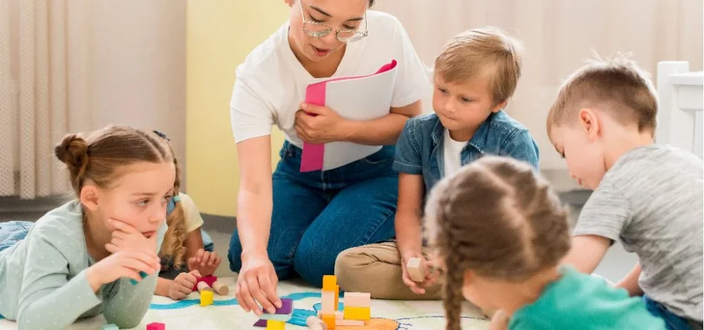Optimización de estrategias de juego en terapia para niños