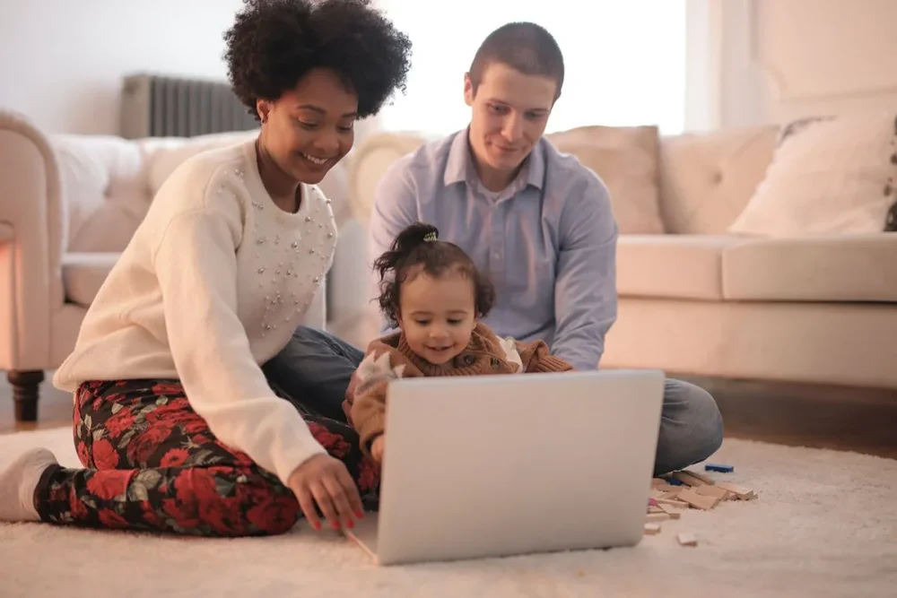Apoyo integral para parejas adoptivas Crianza exitosa