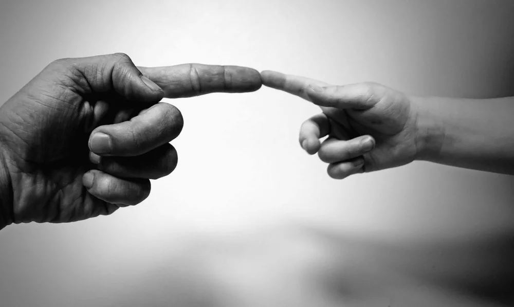 Altruismo y felicidad personal un vínculo significativo