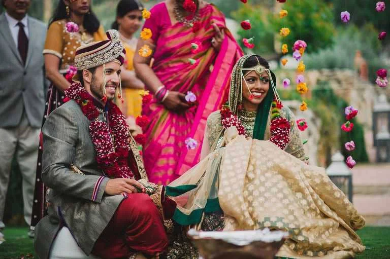 Creación de tradiciones en parejas biculturales Unión de culturas