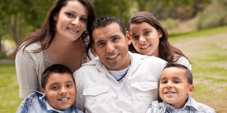 Terapia familiar fortaleciendo vínculos y promoviendo bienestar