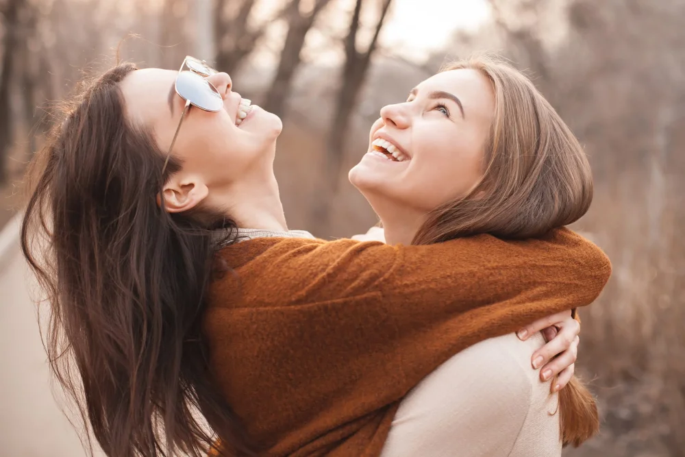 Explorando la Expresión de Afecto en Parejas Biculturales