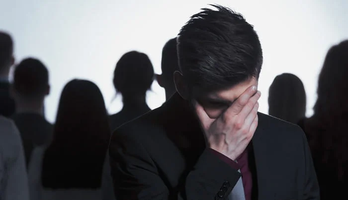 El impacto de las fobias en relaciones interpersonales