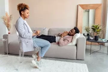 Terapia efectiva para controlar envidia