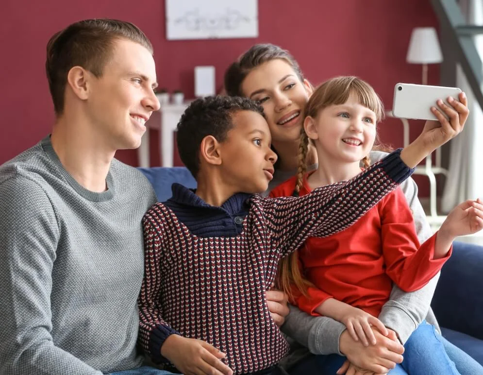 Construyendo un entorno seguro en adopción de hermanos