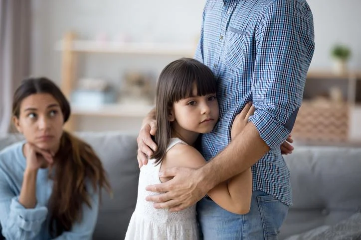 No quiero convivir con los hijos de mi pareja