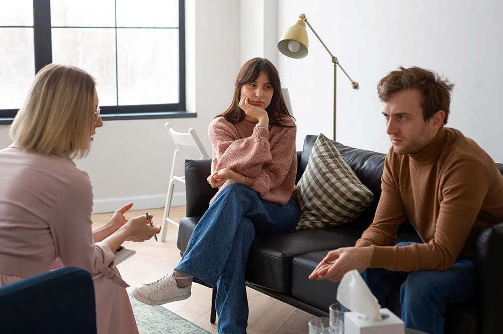 Comunicación efectiva en terapia de pareja con herramientas adecuadas
