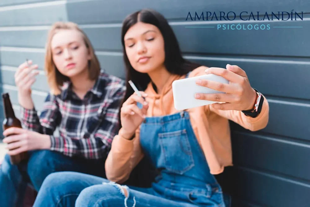 Tratamiento eficiente de adicciones en adolescentes