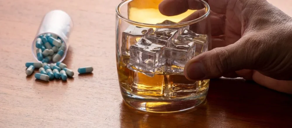 Riesgos de mezclar Diazepam con alcohol