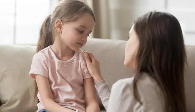 Niño de 3 años Silencio hablador