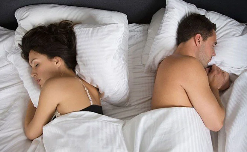 Cambios de actitud en mi esposo cariñoso solo para sexo