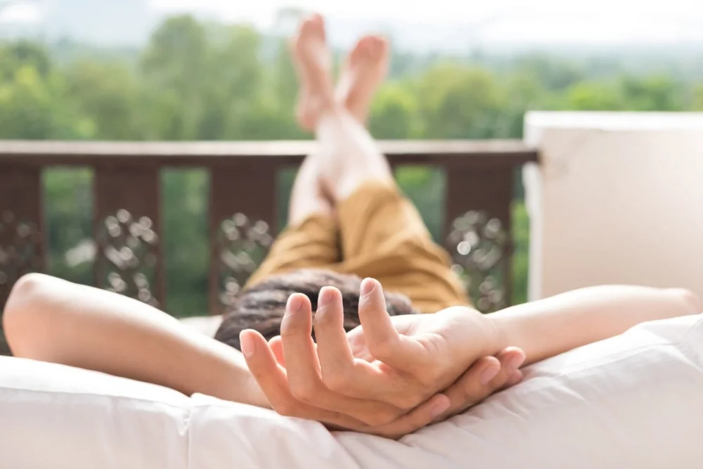 Por qué sentimos culpa al descansar y cómo aprender a desconectar