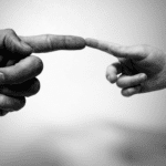 Altruismo y felicidad personal un vínculo significativo