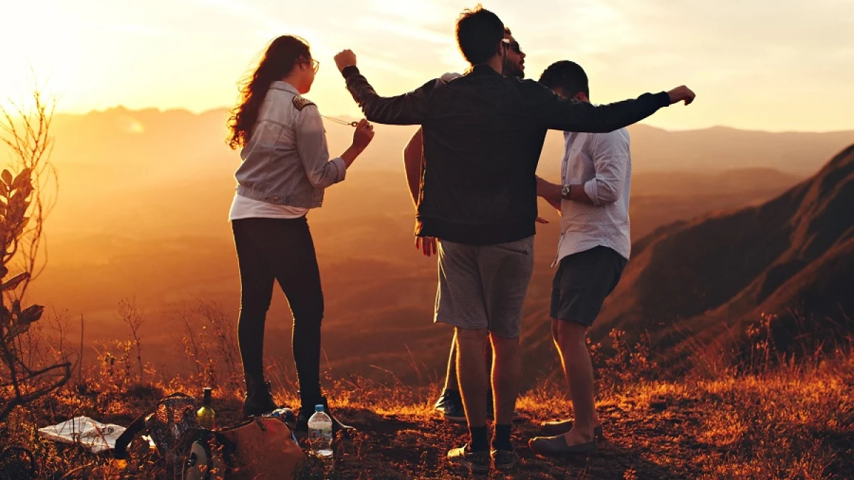 Análisis del comportamiento social en grupos de amigos