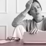 Análisis del estrés emocional en la adopción de útero