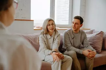 Autocuidado y Terapia de Pareja en la Adopción de Esperma