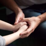 Construyendo puentes culturales en terapia de pareja