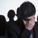 El impacto de las fobias en relaciones interpersonales