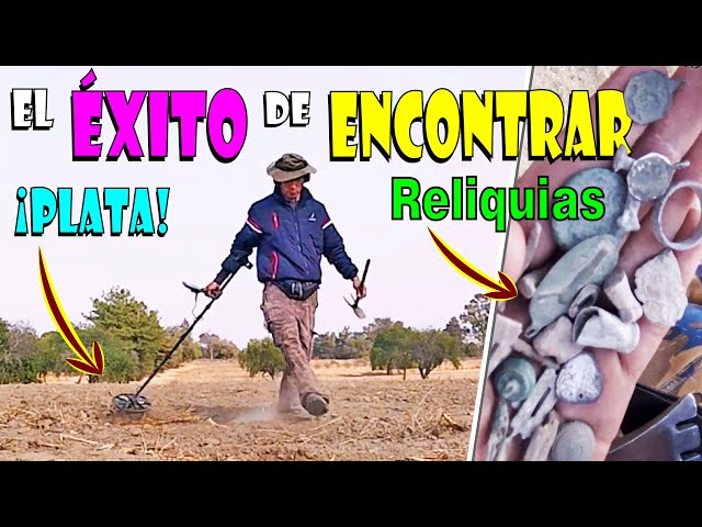 Encontrando tesoros hallando llaves perdidas en el suelo