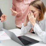 Estrés laboral y agotamiento emocional enfoque psicológico