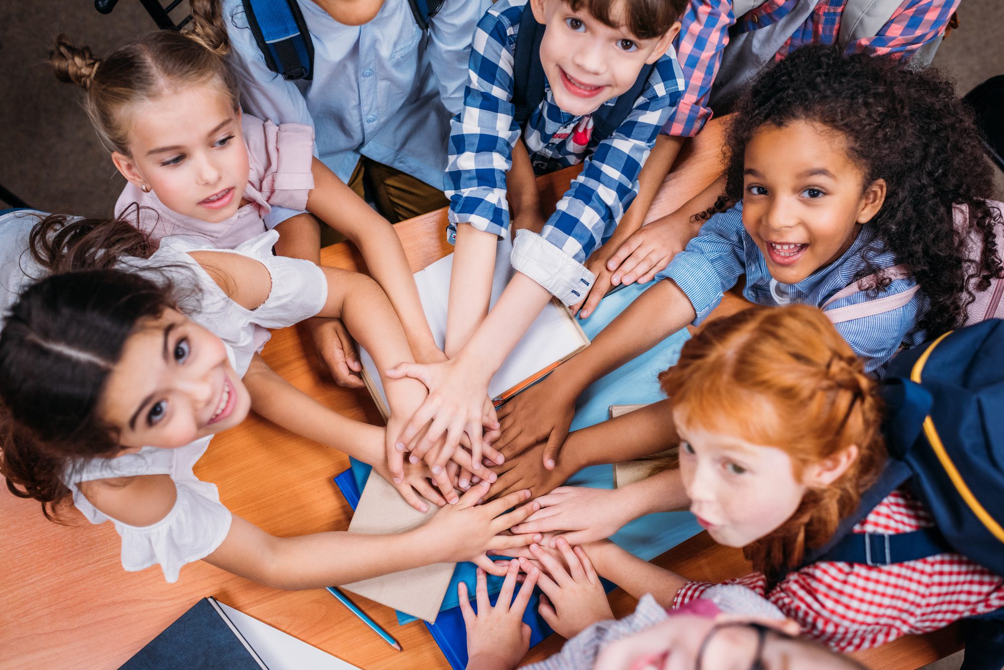 Explorando teorías del comportamiento en la educación