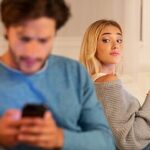 Infidelidad virtual Mi novio tontea en WhatsApp