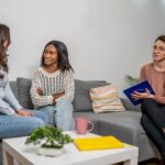 Mejorando autoestima y terapia de pareja en relaciones lesbianas