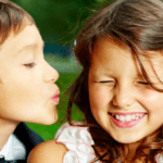 ¿Mi hijo de 7 años siente atracción por niños?