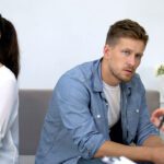 Reconstruyendo autoimagen en terapia de pareja divorciada