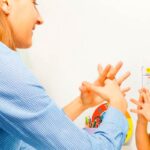 Terapia de juego Prevención de problemas de manera efectiva