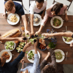 Terapia familiar y negociación guía para fortalecer lazos familiares
