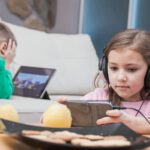 Impacto del aprendizaje social en el comportamiento tecnológico