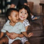La importancia del comportamiento cooperativo en relaciones interpersonales