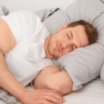 Mearse en la cama a los 40 Causas y soluciones