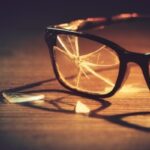 Significado de soñar con gafas rotas y su interpretación